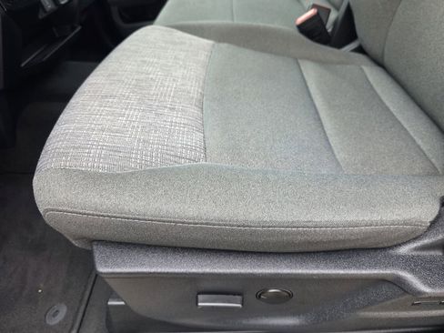 Used 2025 Ford F250 XLT w/ FX4 Off-Road Package image 20