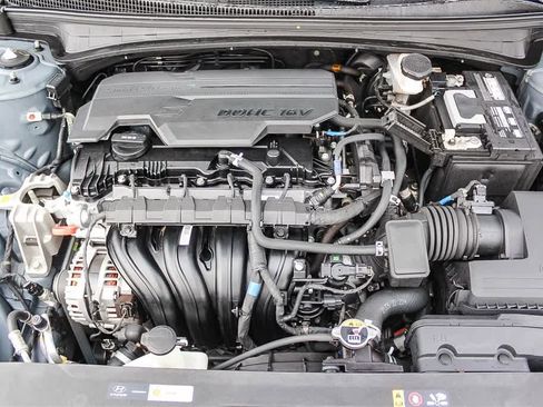 Used 2022 Hyundai Elantra SEL w/ Convenience Package image 37