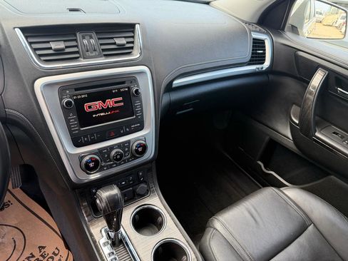 Used 2017 GMC Acadia Limited SLT image 12