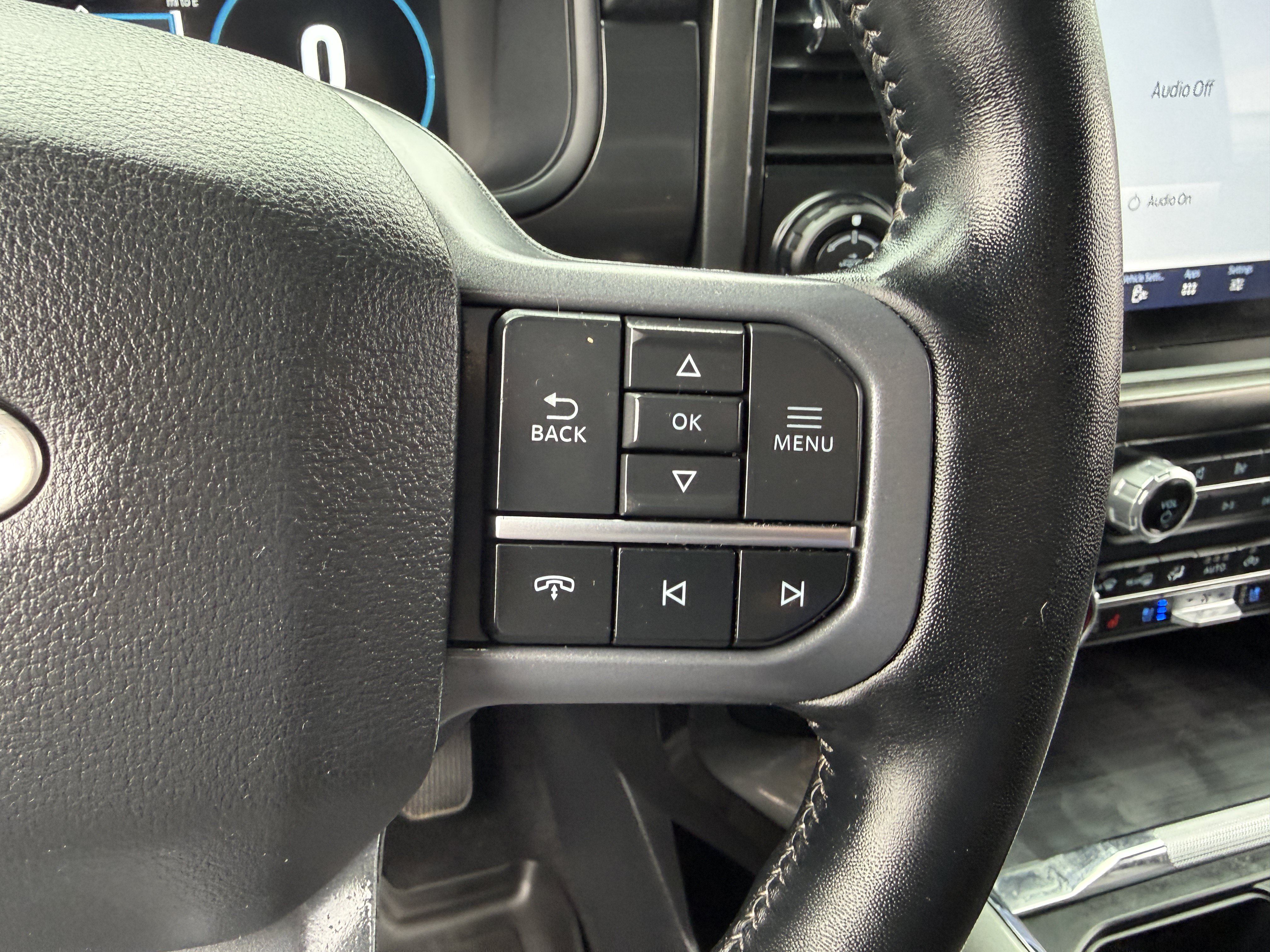 Used 2023 Ford F150 Lariat w/ Equipment Group 502A High AWD/4WD image 21
