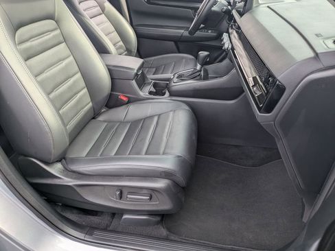 Used 2025 Honda CR-V EX-L image 29