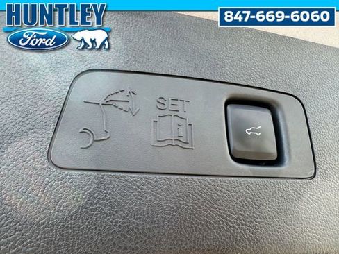 Used 2022 Lincoln Corsair Grand Touring image 16