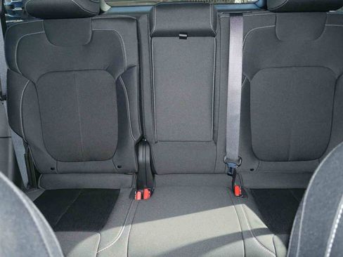 New 2025 Jeep Grand Cherokee Laredo X w/ Luxury Tech Group I image 33