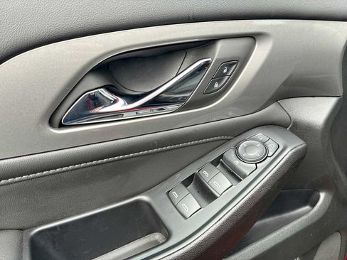 Certified 2023 Chevrolet Traverse LT w/ LPO, Floor Liner Package image 22