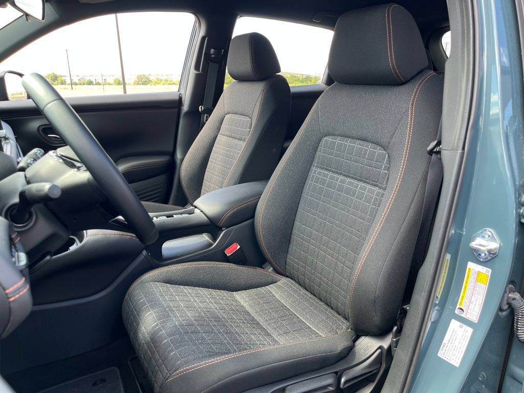 Certified 2027 Honda HR-V Sport image 26