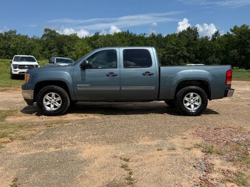 Used 2013 GMC Sierra 1500 SLE w/ Power Tech Package AWD/4WD image 2