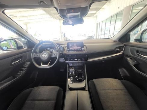 Used 2021 Nissan Rogue SV FWD image 13