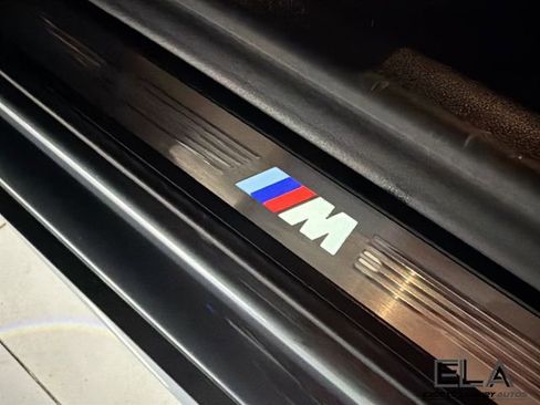 Used 2020 BMW 540i w/ M Sport Package image 40