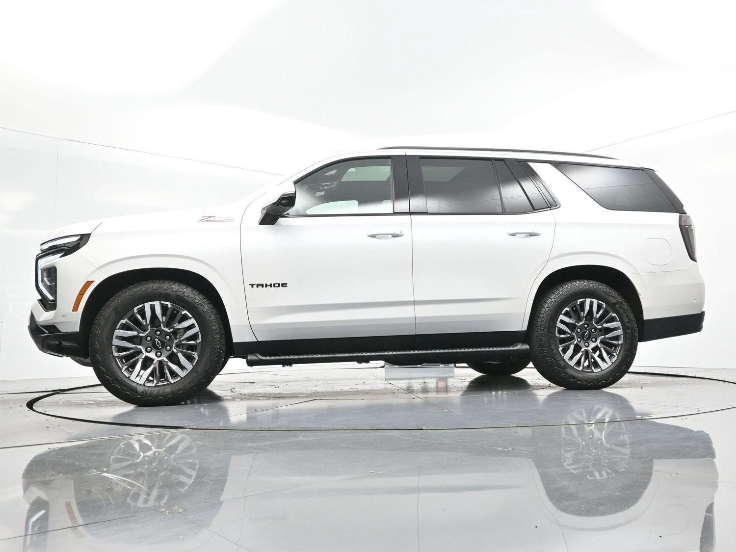 Used 2025 Chevrolet Tahoe Z71 w/ Z71 Off-Road Package AWD/4WD image 45