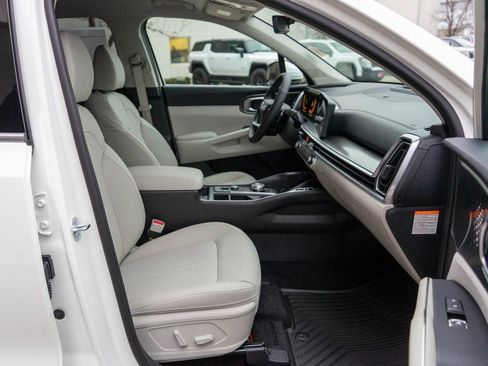 New 2026 Kia Sorento EX image 10
