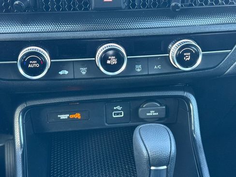 Certified 2025 Honda CR-V LX image 22