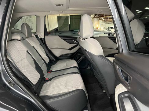 Used 2024 Subaru Forester Premium AWD/4WD image 13
