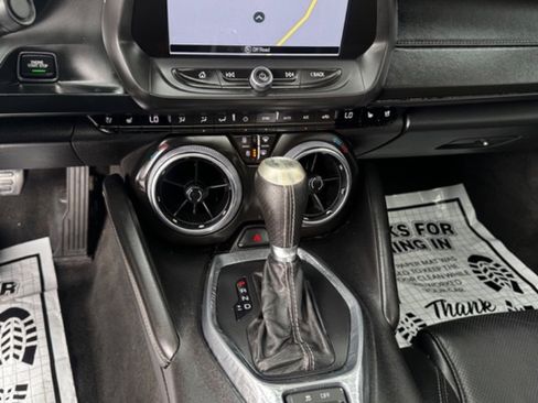 Used 2017 Chevrolet Camaro LT image 13