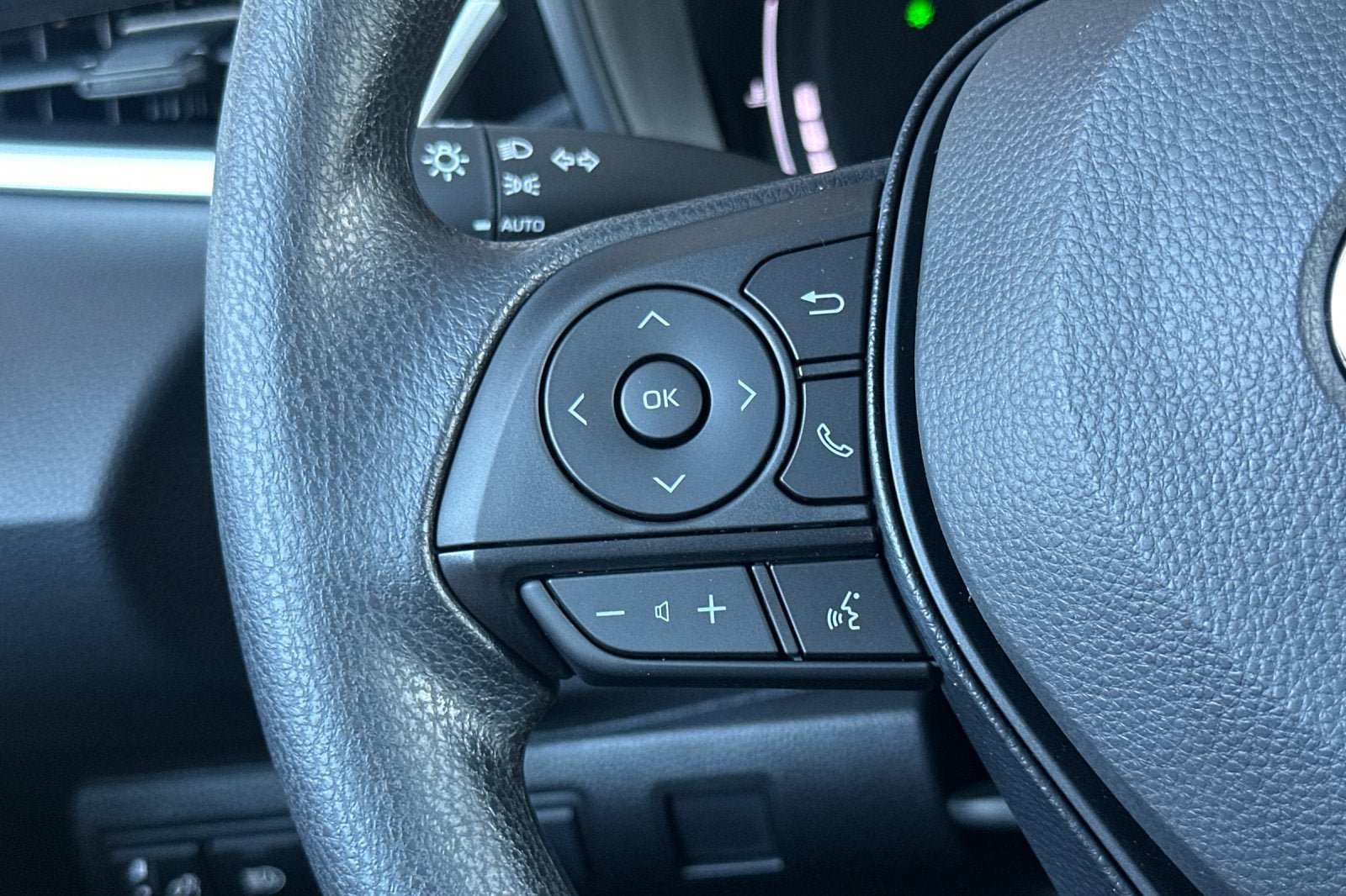 New 2027 Toyota Corolla LE FWD image 22