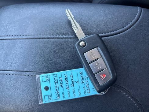 Used 2020 Nissan Rogue S image 34