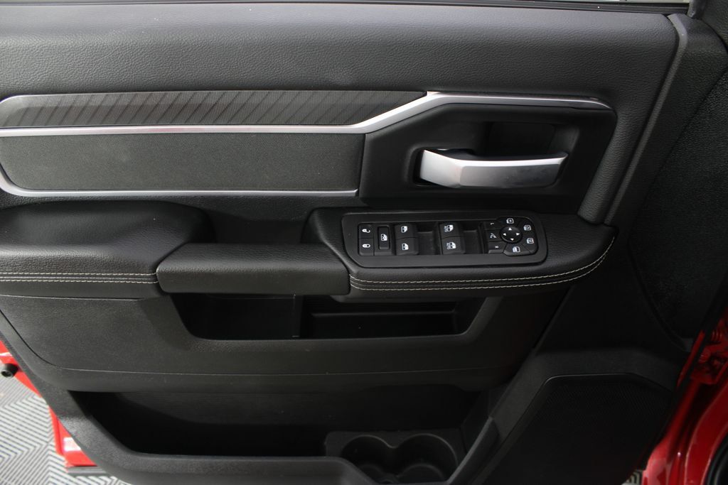 Used 2026 RAM 2500 Big Horn AWD/4WD image 13
