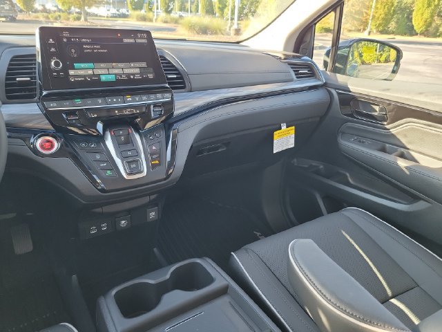 New 2027 Honda Odyssey Elite image 13
