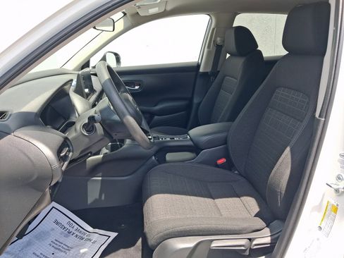 Used 2026 Honda HR-V LX image 5