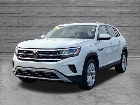 Used 2023 Volkswagen Atlas Cross Sport SE FWD image 3