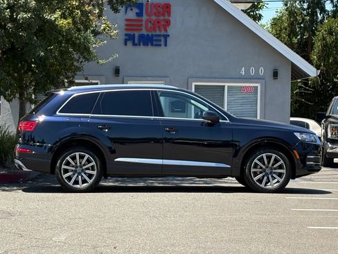 Used 2018 Audi Q7 3.0T Prestige w/ Prestige Package AWD/4WD image 4
