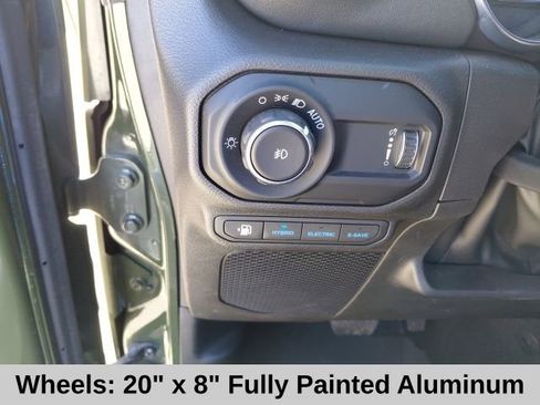 Used 2023 Jeep Wrangler Unlimited Sahara w/ Cold Weather Group image 14