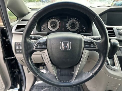 Used 2011 Honda Odyssey Touring image 19
