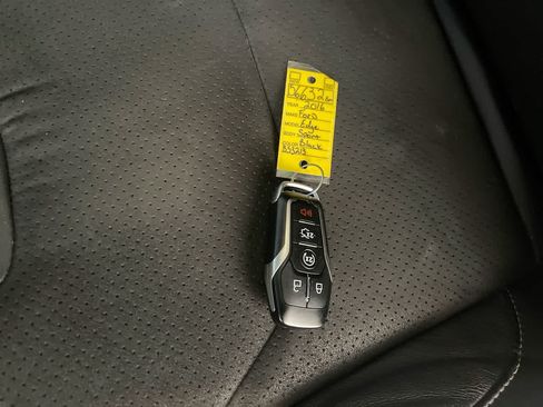 Used 2016 Ford Edge Sport w/ Technology Package AWD/4WD image 27