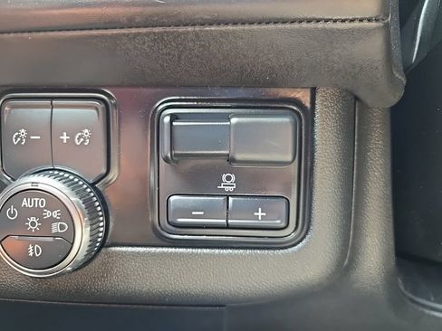 Used 2023 GMC Yukon Denali Ultimate w/ LPO, Floor Liner Package AWD/4WD image 27