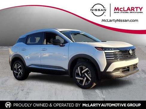 New 2026 Nissan Kicks SV FWD image 1
