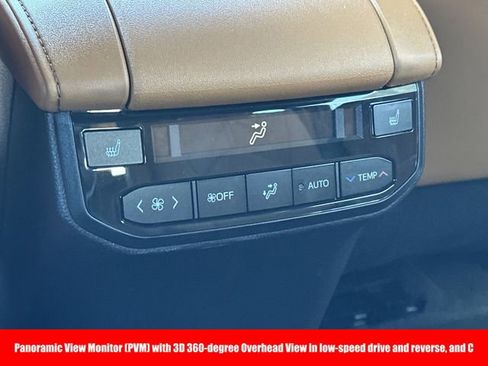 New 2026 Toyota Highlander Platinum image 7