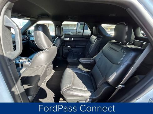 Used 2022 Ford Explorer ST w/ Equipment Group 401A image 18