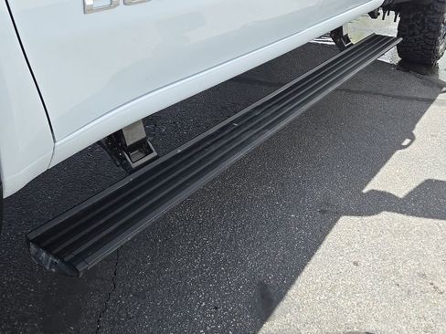 Used 2026 GMC Sierra 3500 Denali Ultimate AWD/4WD image 17