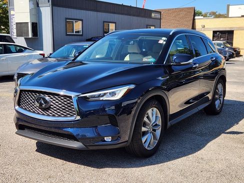 Certified 2020 INFINITI QX50 Luxe w/ Navigation Package AWD/4WD image 2