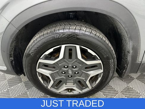 Used 2023 Hyundai Santa Fe Limited image 13