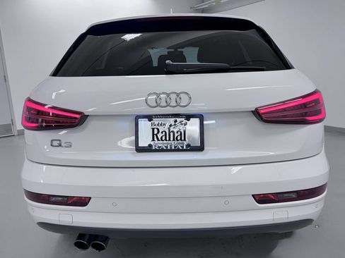 Used 2018 Audi Q3 2.0T Premium FWD image 5
