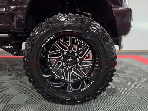 Used 2019 Ford F250 Limited w/ FX4 Off-Road Package image 89