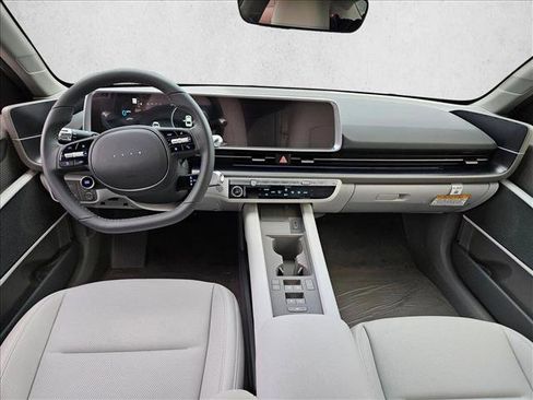 New 2025 Hyundai Ioniq 6 SEL image 10