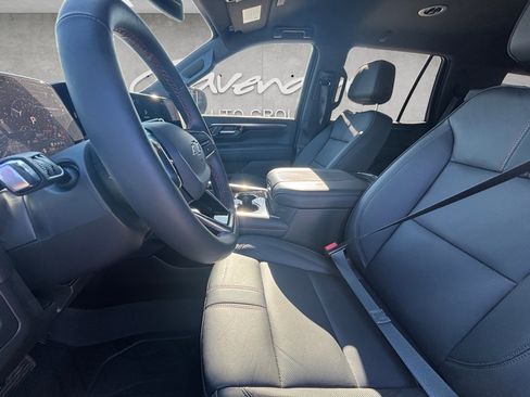 Used 2025 Chevrolet Tahoe RST w/ Comfort Package image 19