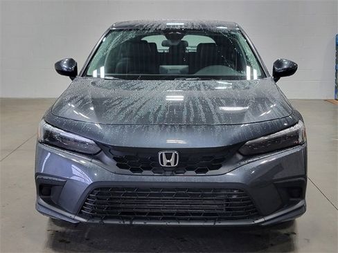 Certified 2024 Honda Civic EX-L image 3