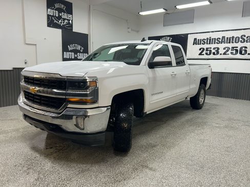 Used 2017 Chevrolet Silverado 1500 LT image 3