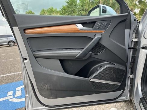 Used 2023 Audi Q5 2.0T Premium Plus image 9