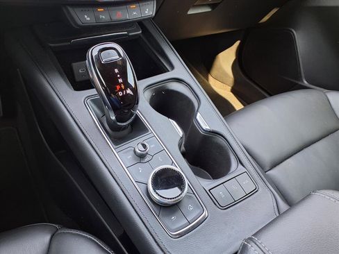 Used 2023 Cadillac XT4 Luxury w/ Cold Weather Package image 15