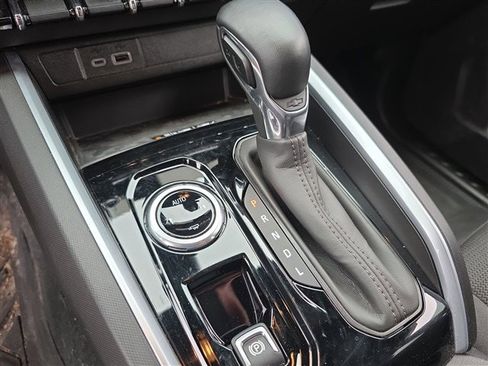 Certified 2023 Chevrolet Colorado LT w/ LT Convenience Package II image 19