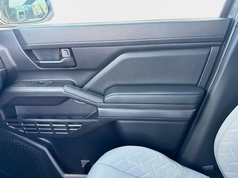 New 2026 Toyota Tacoma SR5 image 17