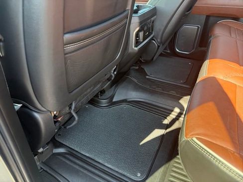 Used 2024 GMC Sierra 2500 Denali Ultimate image 26