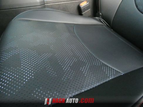 Used 2025 Toyota Tacoma TRD Sport AWD/4WD image 56
