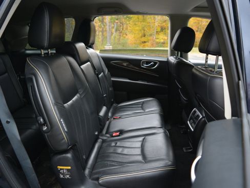 Used 2018 INFINITI QX60 Luxe image 16