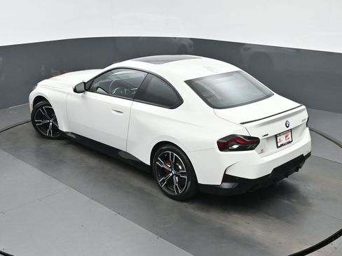 Used 2023 BMW 230i xDrive Coupe w/ Premium Package image 33