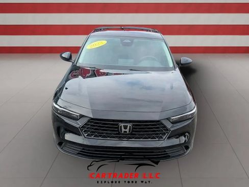 Used 2023 Honda Accord EX image 10