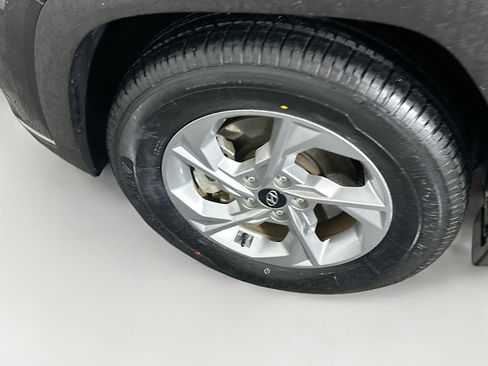 Used 2023 Hyundai Tucson SEL image 11